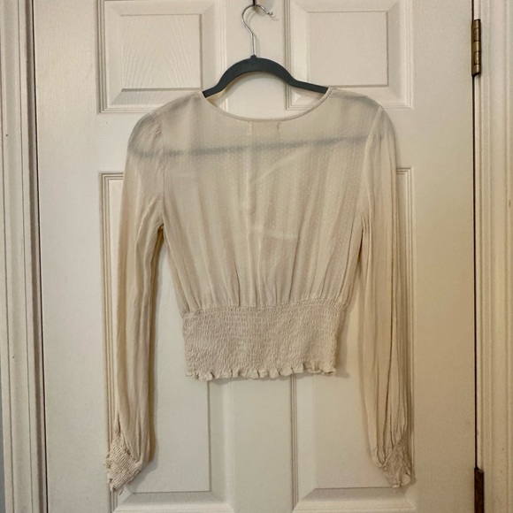 Urban Outfitters UO Ruth V-Neck Blouse in White - Picture 9 of 9